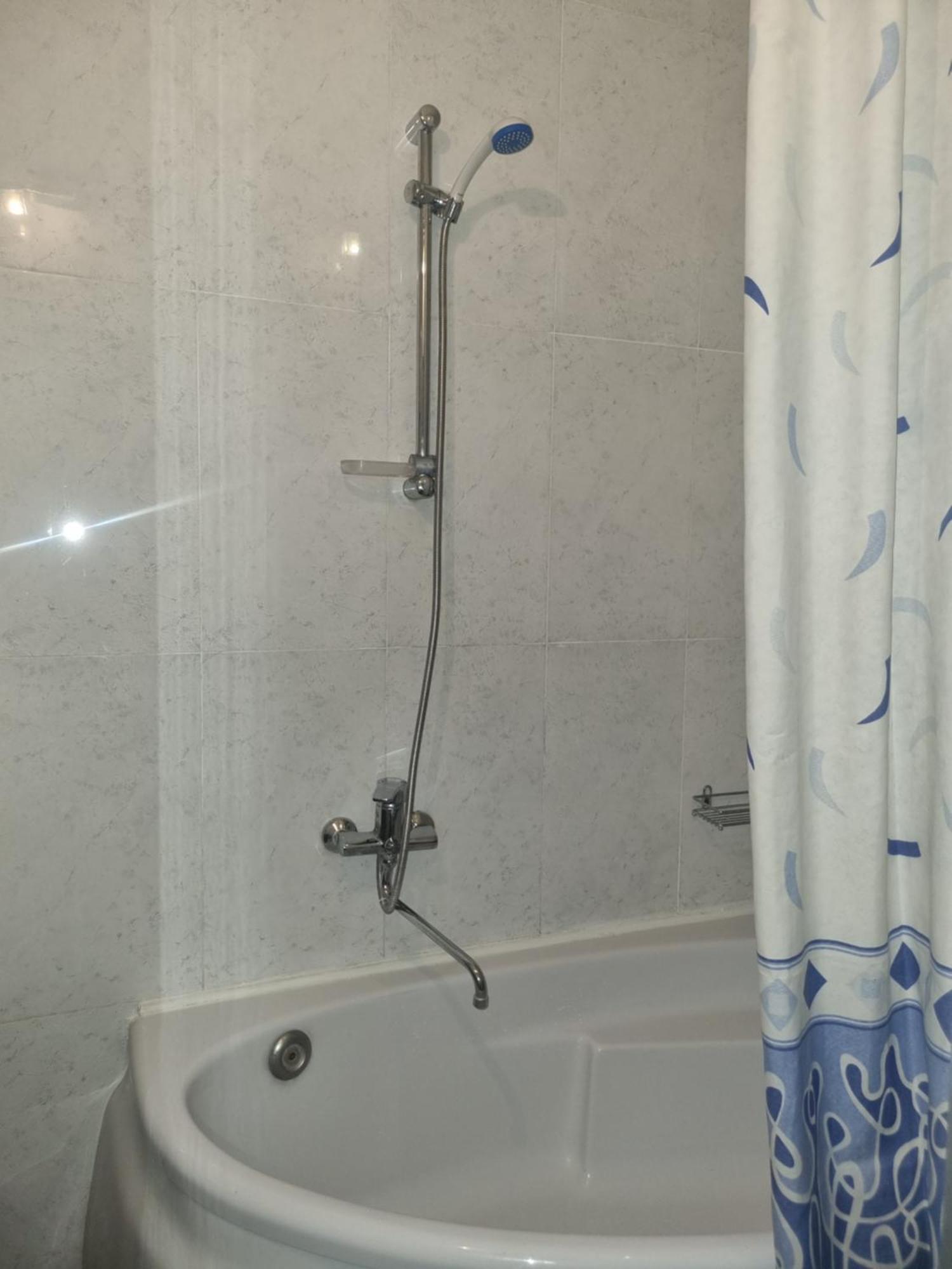 Apartments On Mustafa Ozturk Almaty Ruang foto